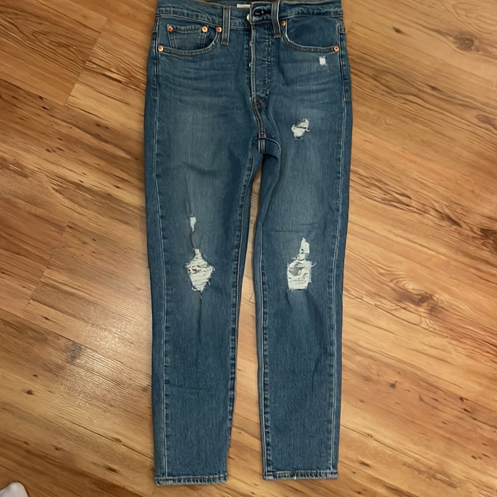 Levi's Wedgie Skinny Jeans
High Rise, Wedgie Skinny Jeans, Sz 27 - Picture 6 of 6